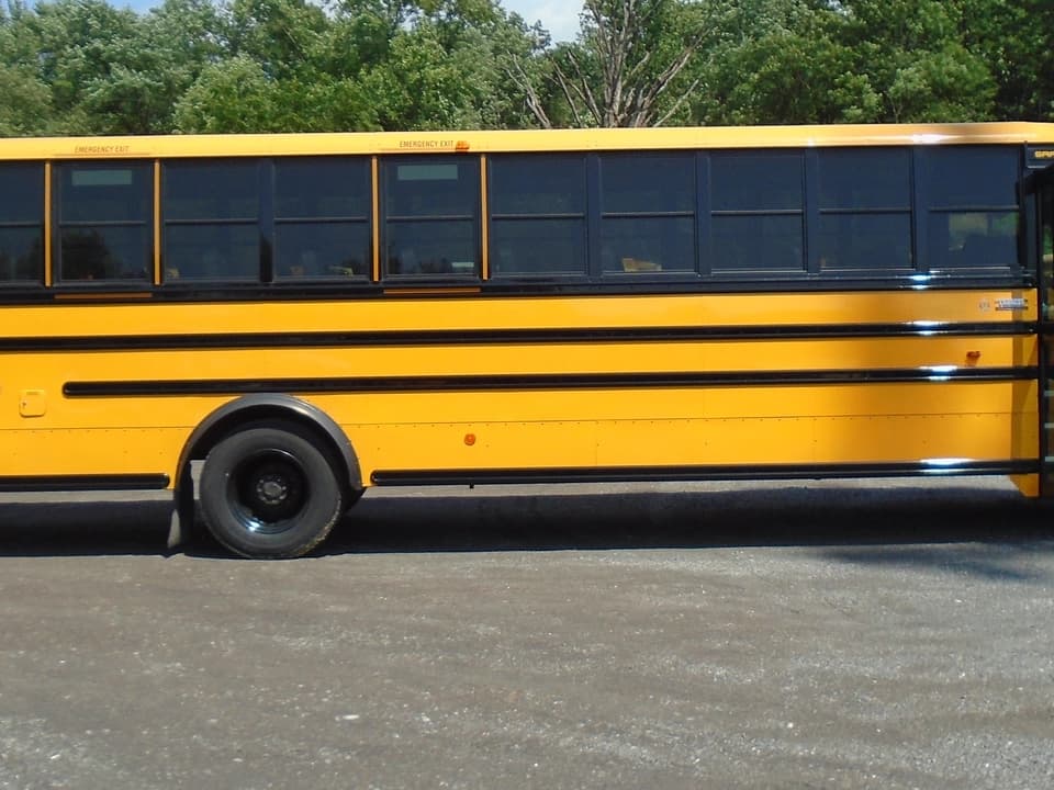 2011 Freightliner Thomas C2 School Bus - Image 2