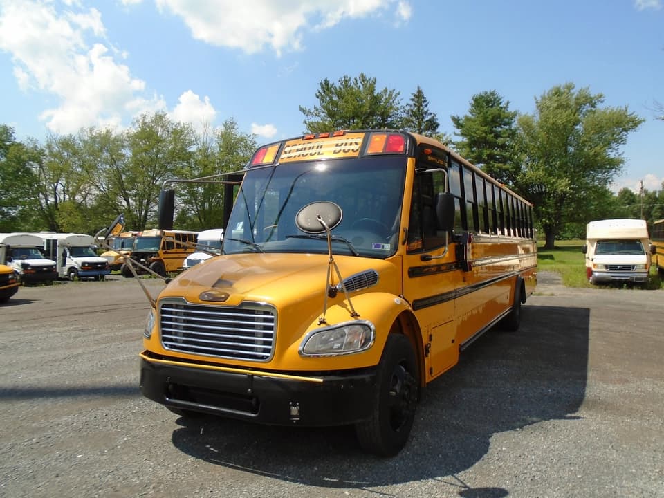 2011 Freightliner Thomas C2 School Bus - Image 4