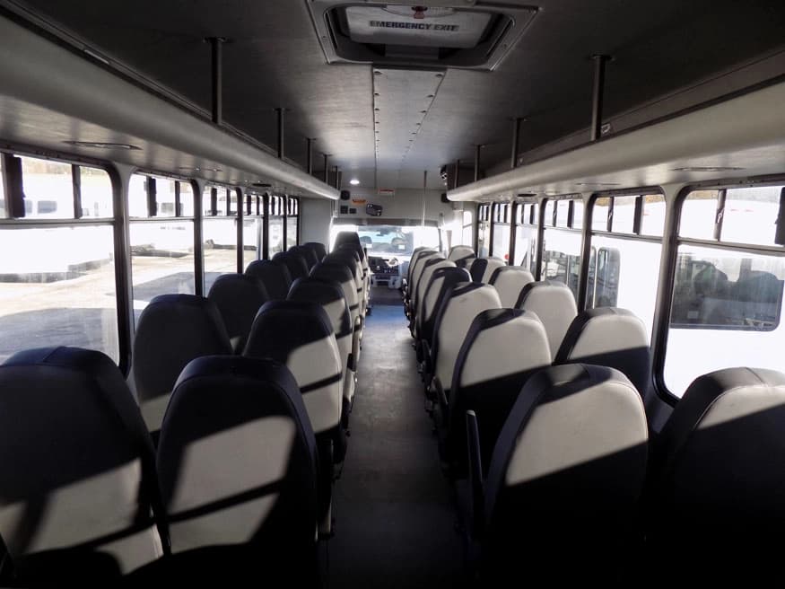 2019 Freightliner Starcraft XL Shuttle Bus - Image 3