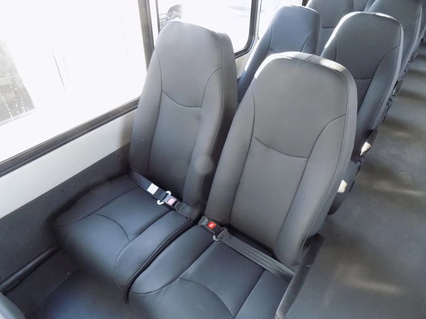 2019 Freightliner Starcraft XL Shuttle Bus - Image 5