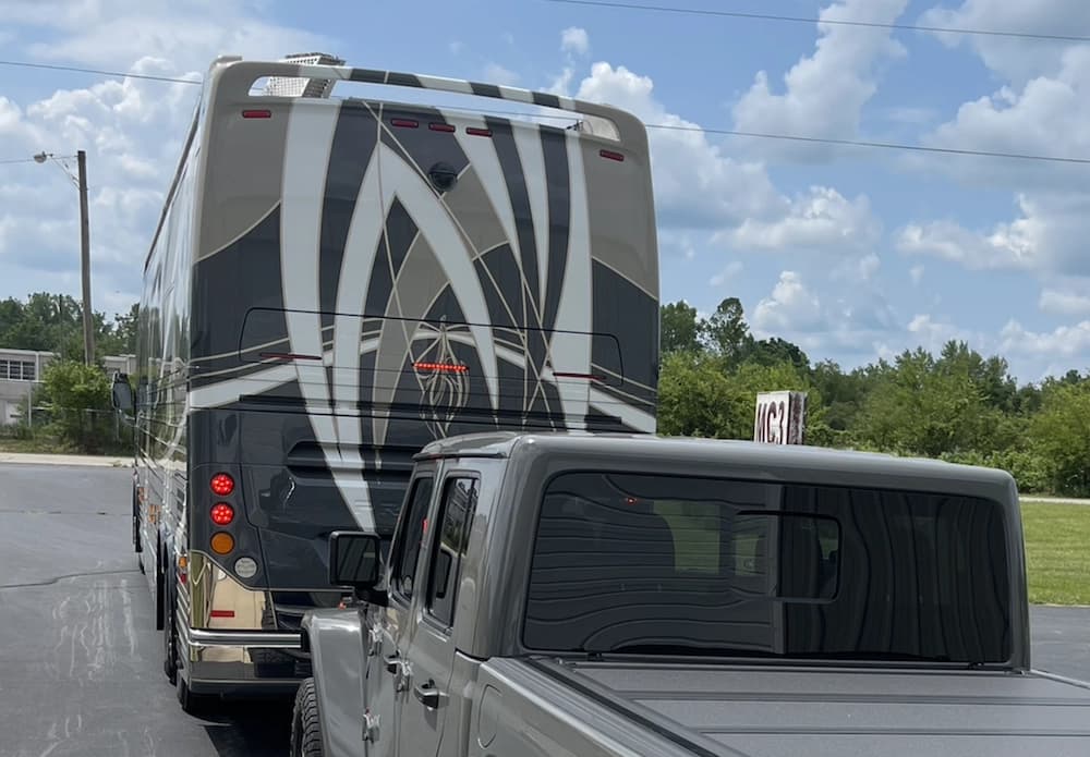 2023 Prevost Nashville Coach X3 Motorcoach Conversion - Image 6