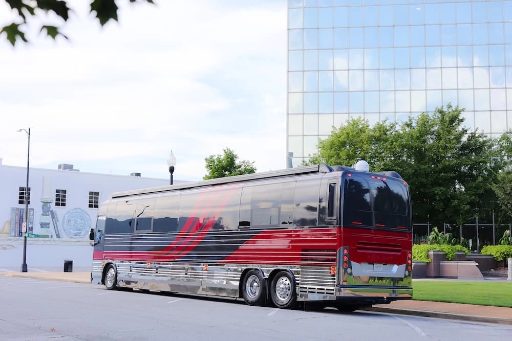 2015 Prevost Star X3 Motorcoach Conversion - Image 12