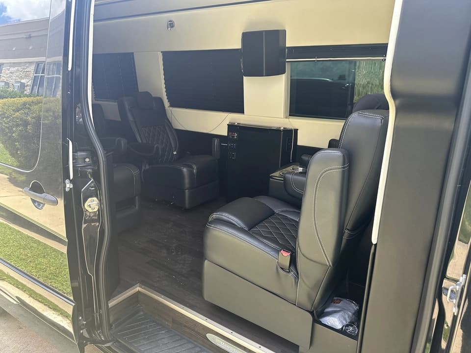 2016 Mercedes Benz Sprinter 2500 Limo Bus - Image 2