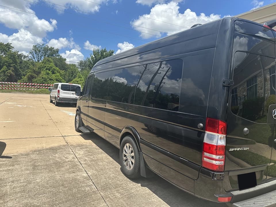 2016 Mercedes Benz Sprinter 2500 Limo Bus - Image 6