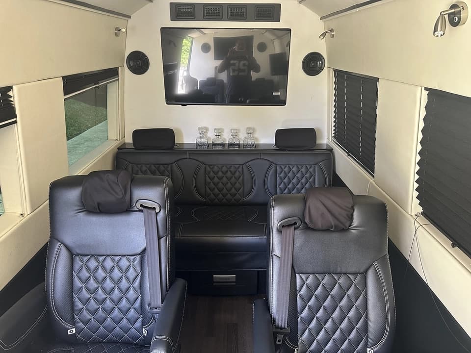2016 Mercedes Benz Sprinter 2500 Limo Bus - Image 8