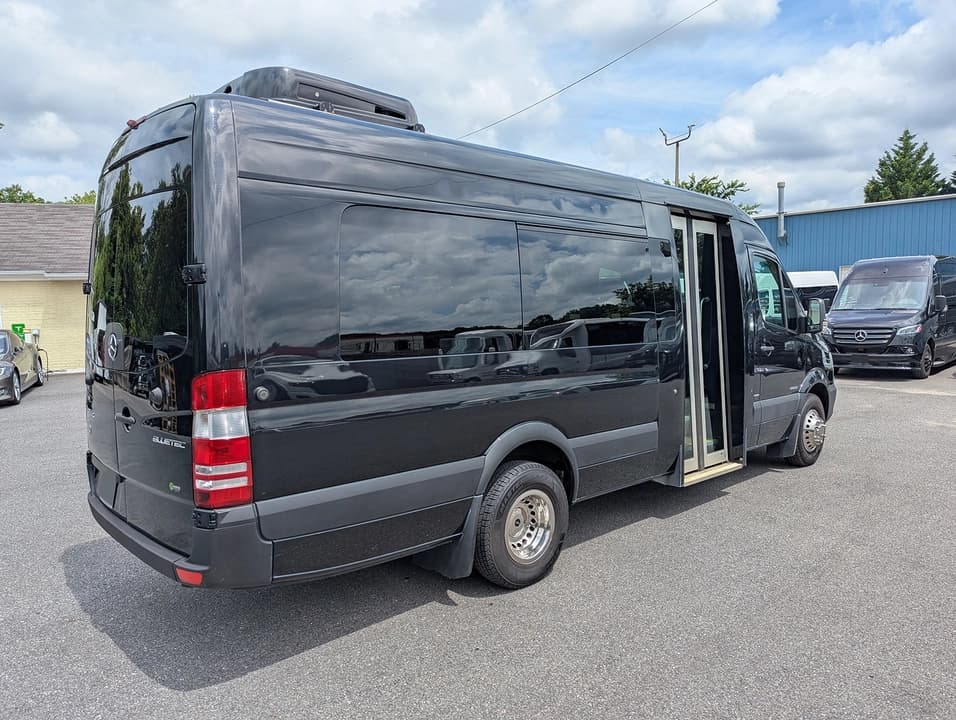 2014 Mercedes Benz Sprinter 3500 Thomas Built Passenger Van - Image 4