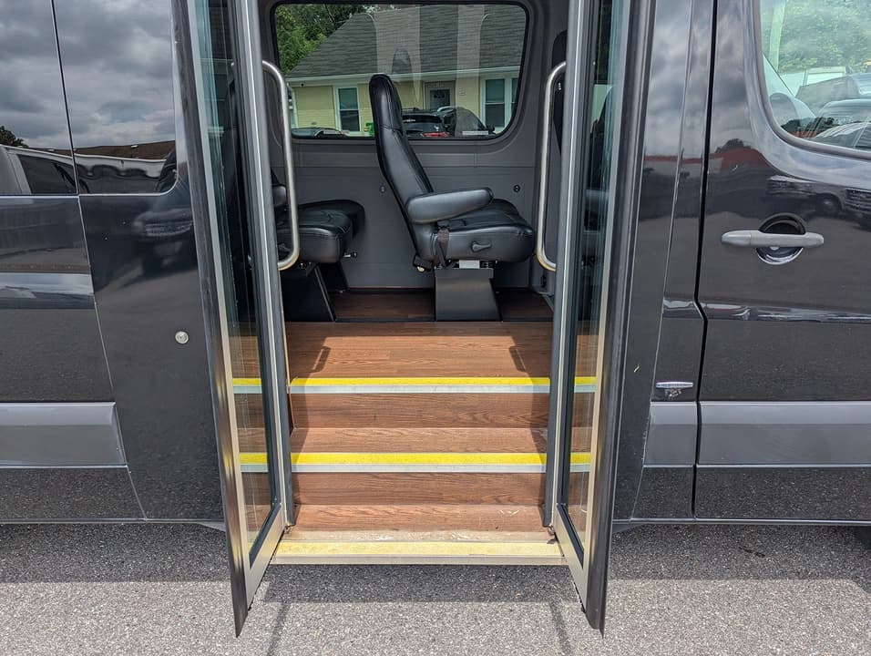 2014 Mercedes Benz Sprinter 3500 Thomas Built Passenger Van - Image 5