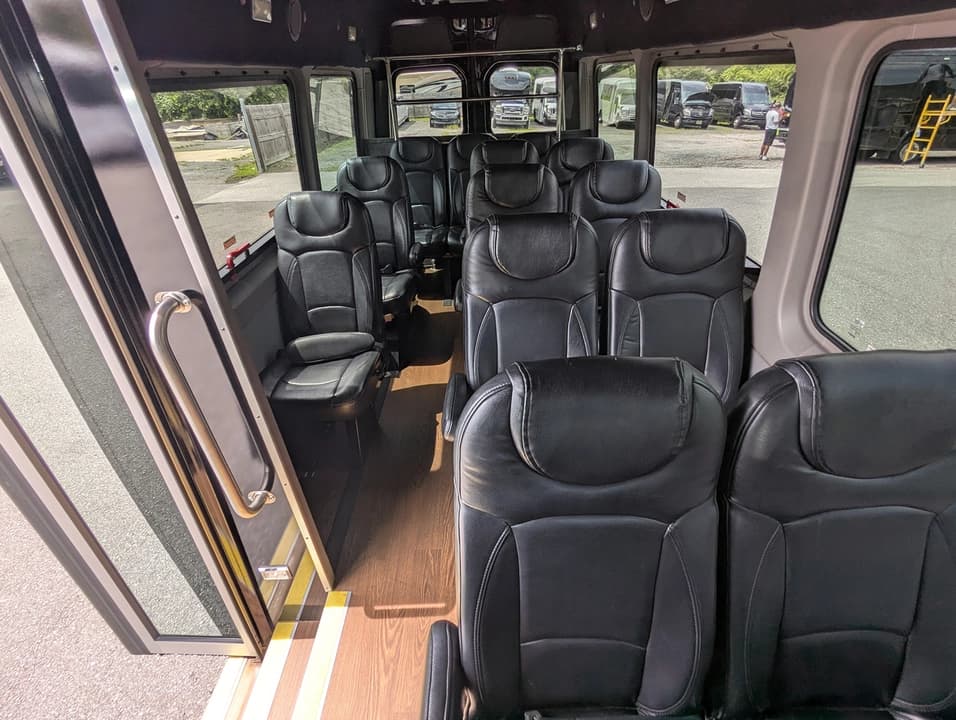 2014 Mercedes Benz Sprinter 3500 Thomas Built Passenger Van - Image 6