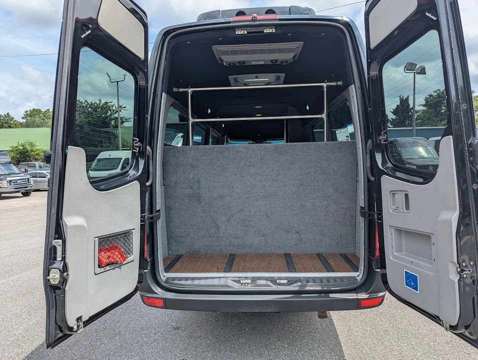 2014 Mercedes Benz Sprinter 3500 Thomas Built Passenger Van - Image 10