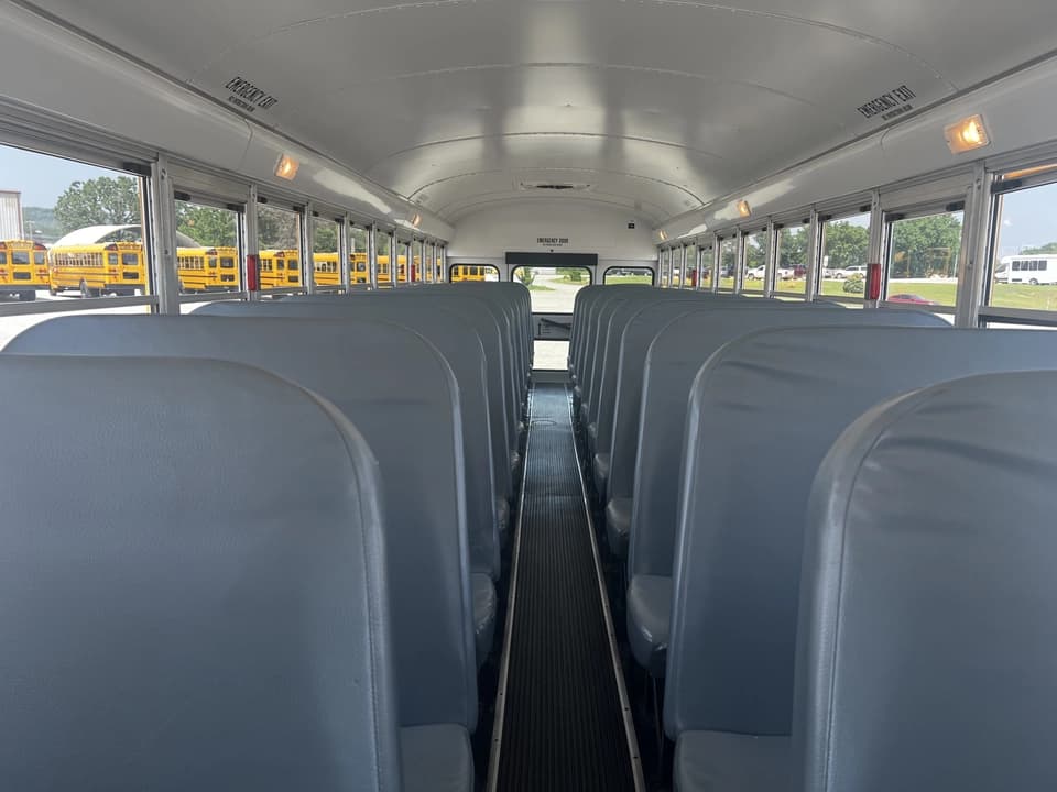 2016 Blue Bird Vision School Bus - Image 8
