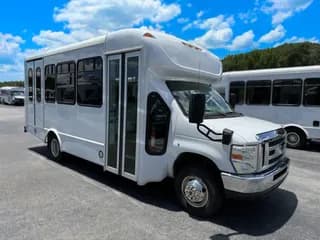 2016 Ford E350 bus