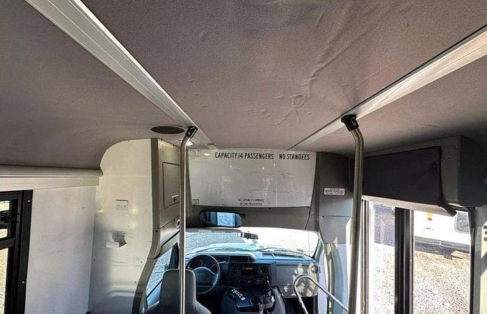 2016 Ford E450 Non-CDL ADA Shuttle Bus - Image 14