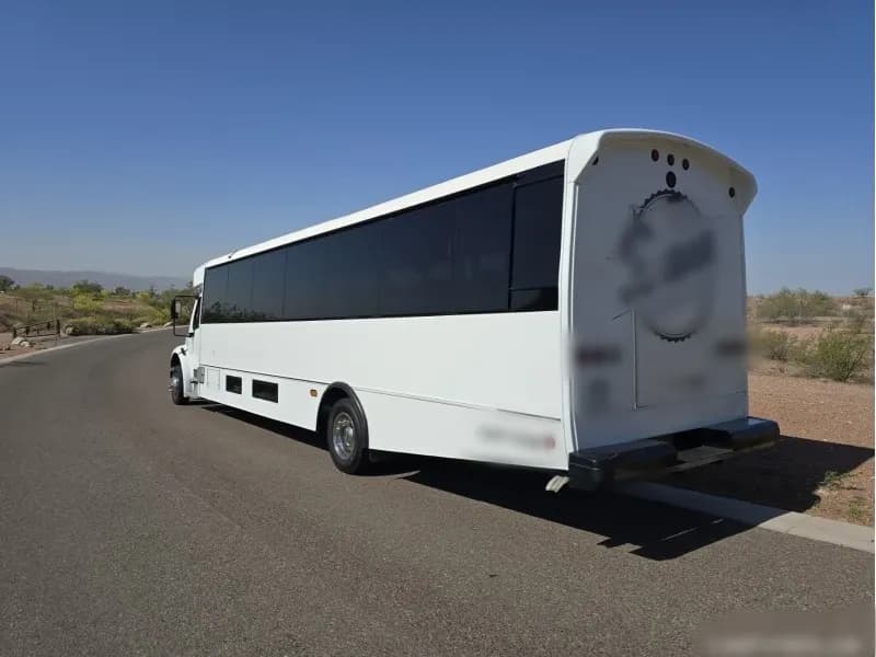 2018 Freightliner M2 Shuttle Bus - Image 2