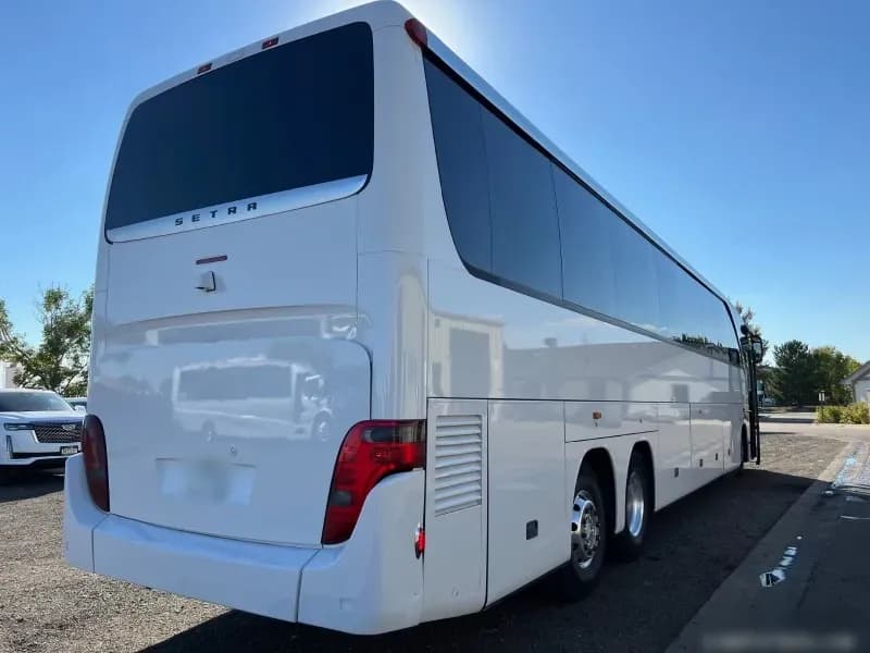 2010 Setra Coach TopClass S Motorcoach - Image 4