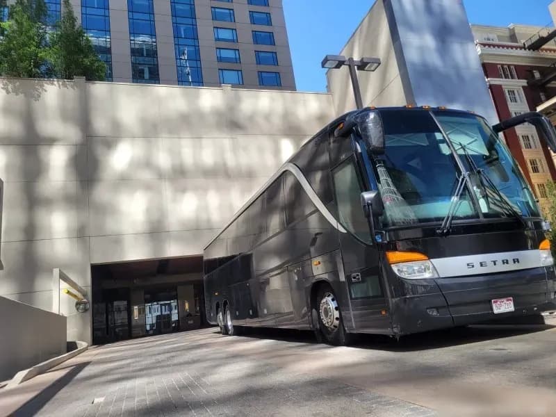 2010 Setra Coach ComfortClass S Motorcoach - Image 2