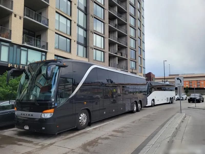 2010 Setra Coach ComfortClass S Motorcoach - Image 3