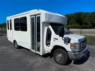 2014 Goshen GCII bus