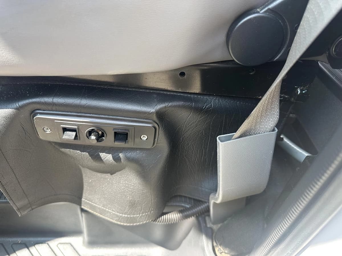 2017 Ford E450 ADA Shuttle Bus - Image 29