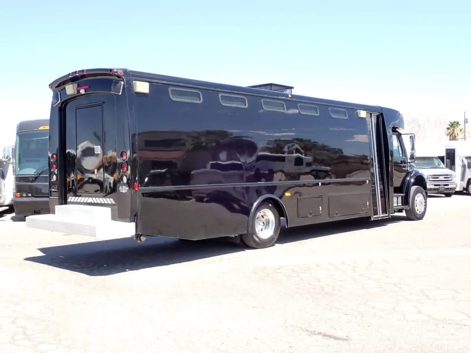 2009 Turtle Top Odyssey XL Prison Bus - Image 7