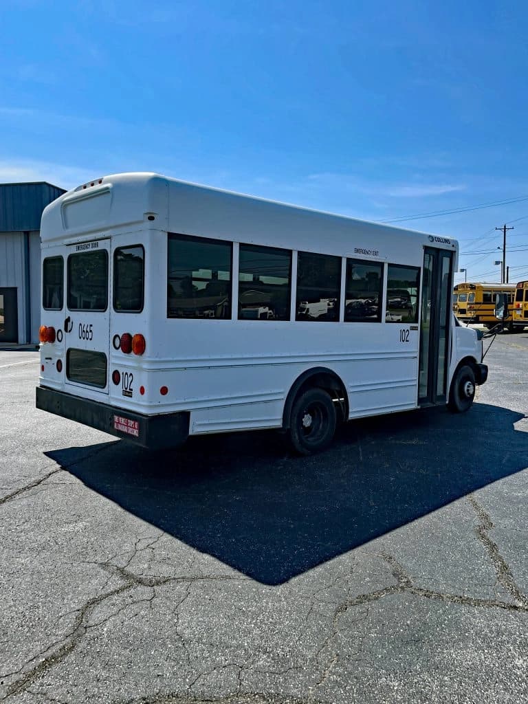 2011 Chevrolet Collins Shuttle Bus - Image 1