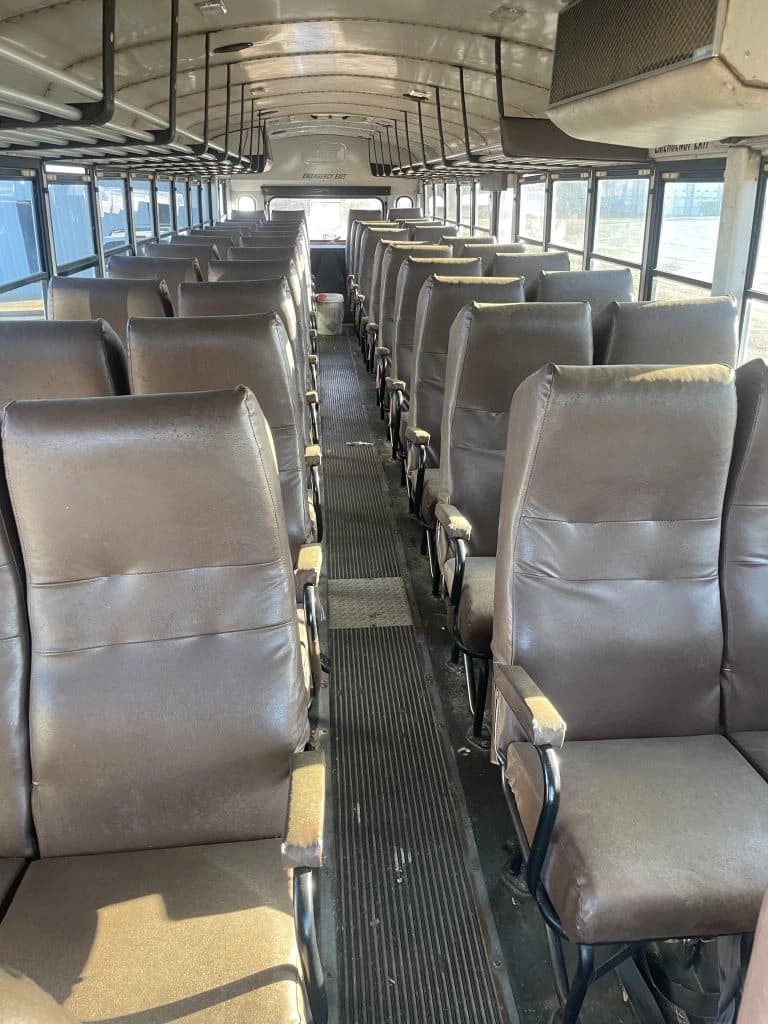 1999 Thomas Saf T Liner MVP Activity Bus - Image 3