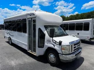 2010 Starcraft Allstar bus