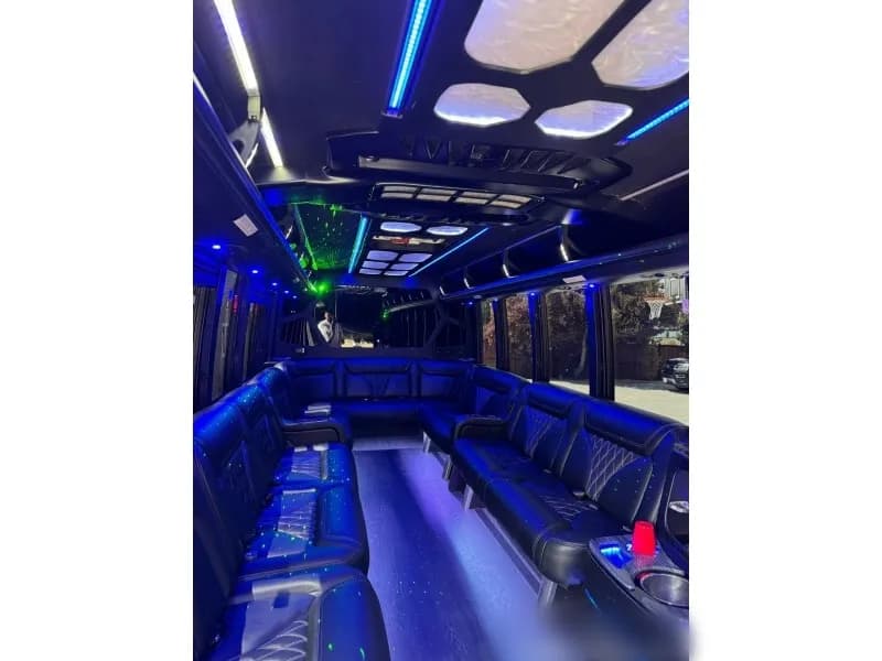 2017 Ford F-550 Party Bus - Image 4