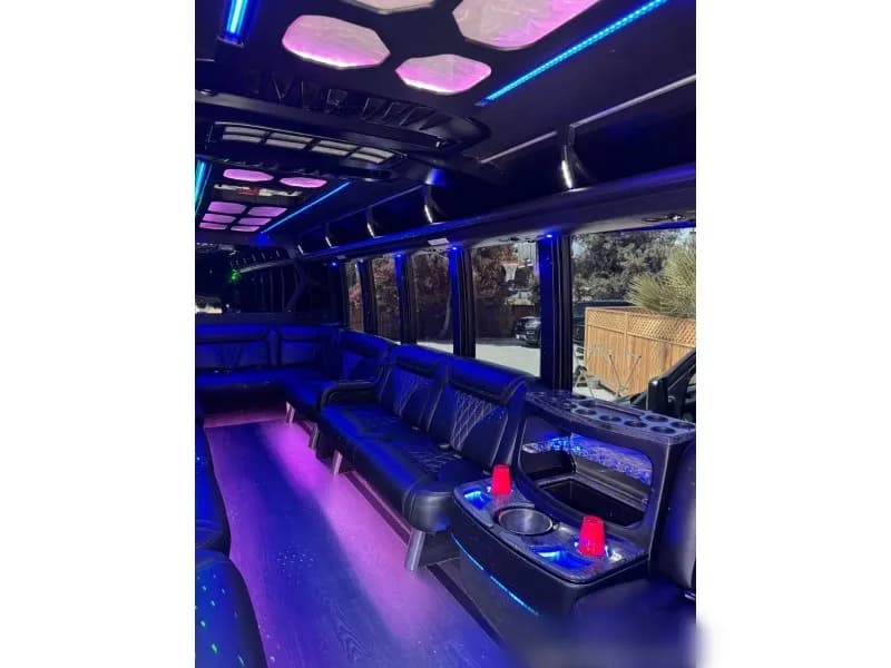2017 Ford F-550 Party Bus - Image 5