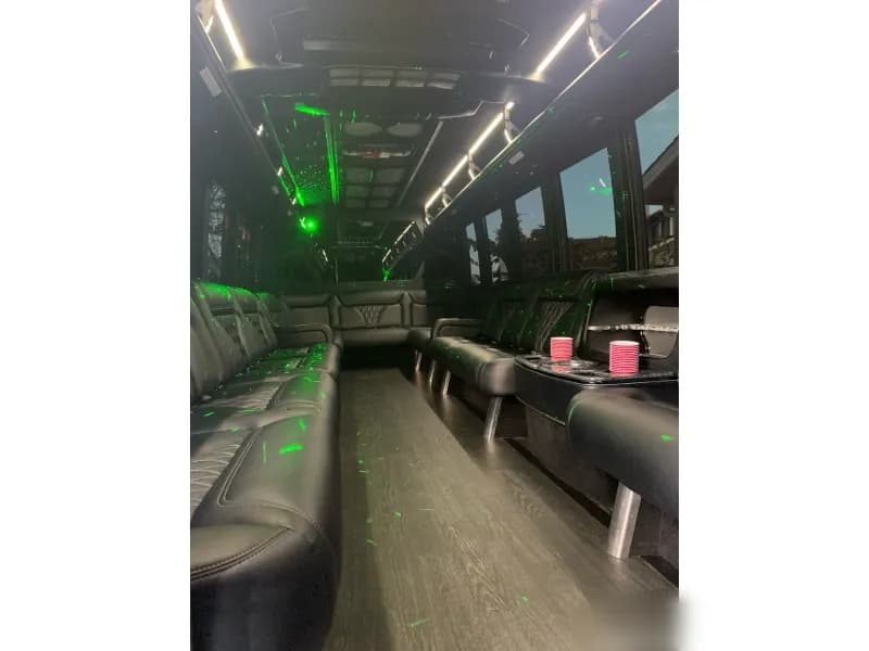 2017 Ford F-550 Party Bus - Image 6