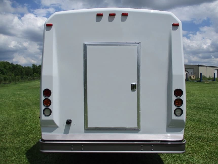2014 Ford E450 Eldorado National Aerotec Shuttle Bus - Image 5