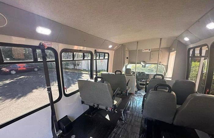2015 Ford E350 Non-CDL ADA Shuttle Bus - Image 27