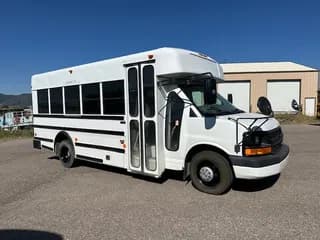 2007 Chevrolet Collins bus