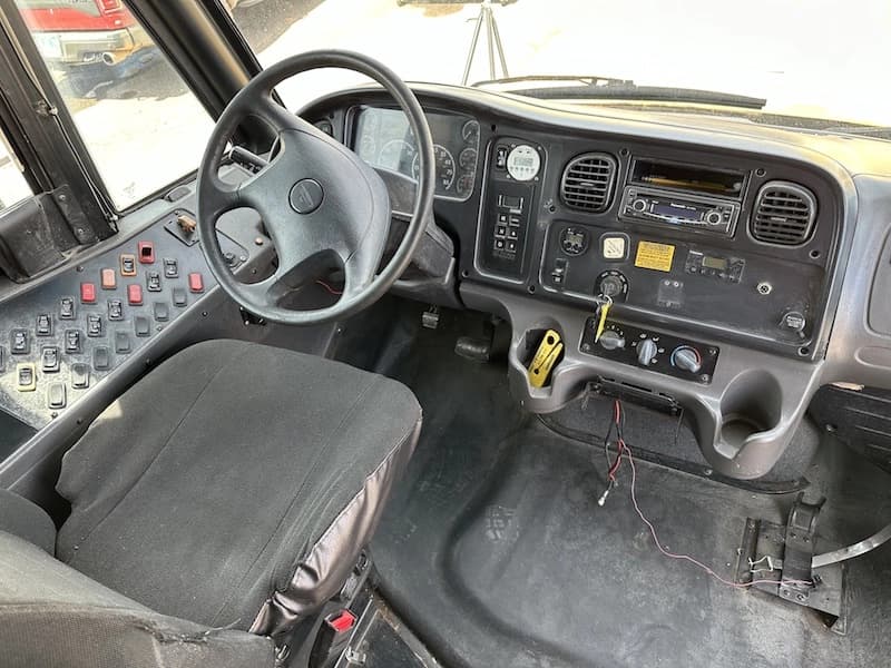 2008 Freightliner Thomas School Bus - Image 6