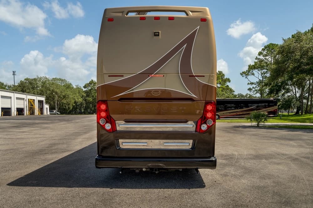 2019 Prevost Marathon H3-45 Motorcoach Conversion - Image 32