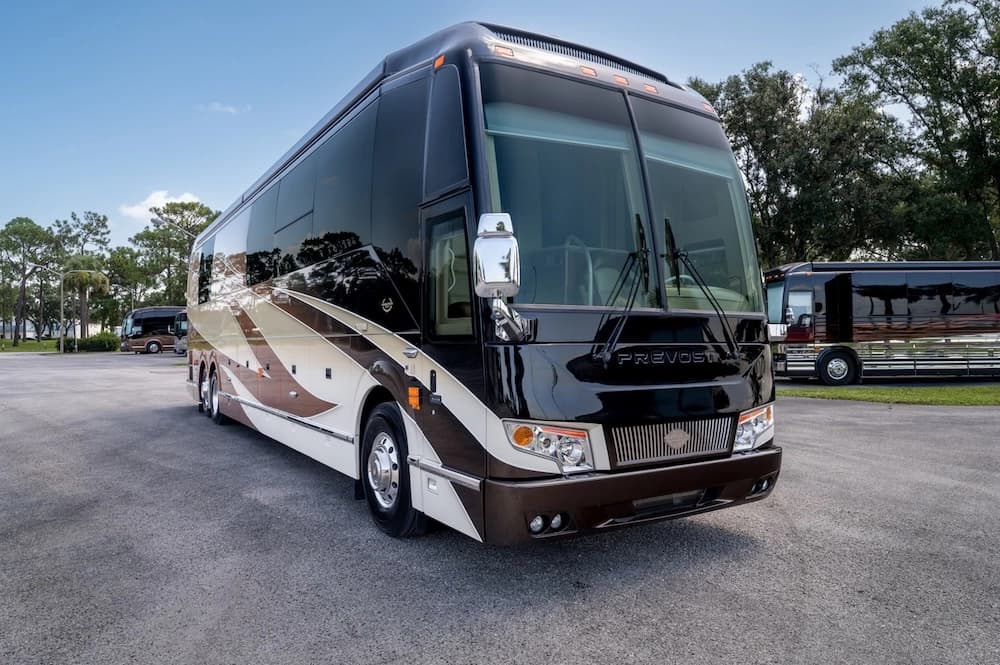 2019 Prevost Marathon H3-45 Motorcoach Conversion - Image 37