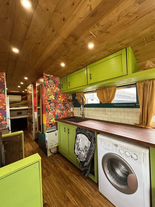 1993 Blue Bird All American Skoolie Conversion - Image 6