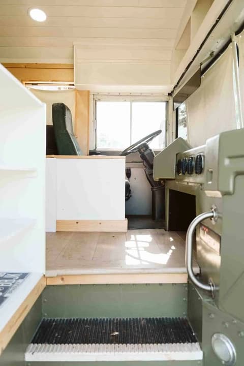2005 Blue Bird All American Skoolie Conversion - Image 10