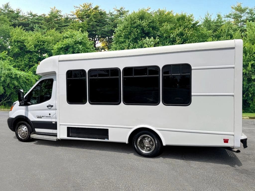 2019 Ford Transit T-350HD Shuttle Bus - Image 11