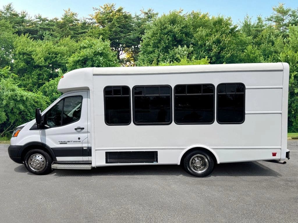 2019 Ford Transit T-350HD Shuttle Bus - Image 12