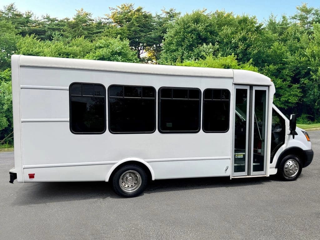 2019 Ford Transit T-350HD Shuttle Bus - Image 4