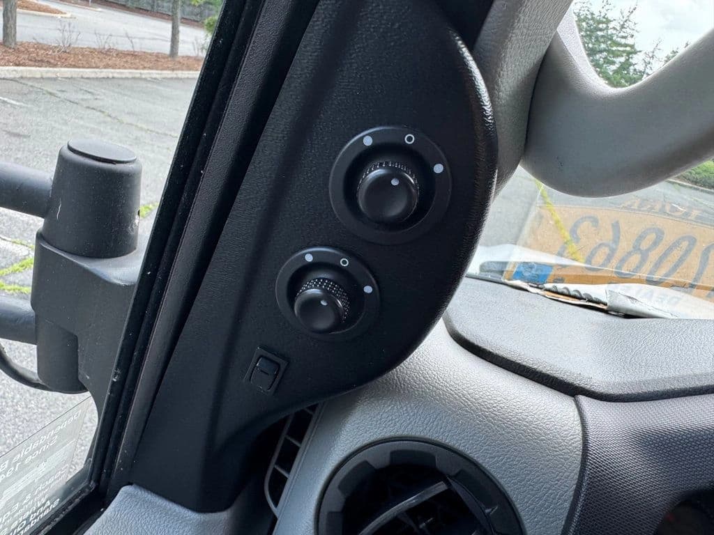 2017 Ford E-450 Wheelchair Shuttle Bus - Image 32
