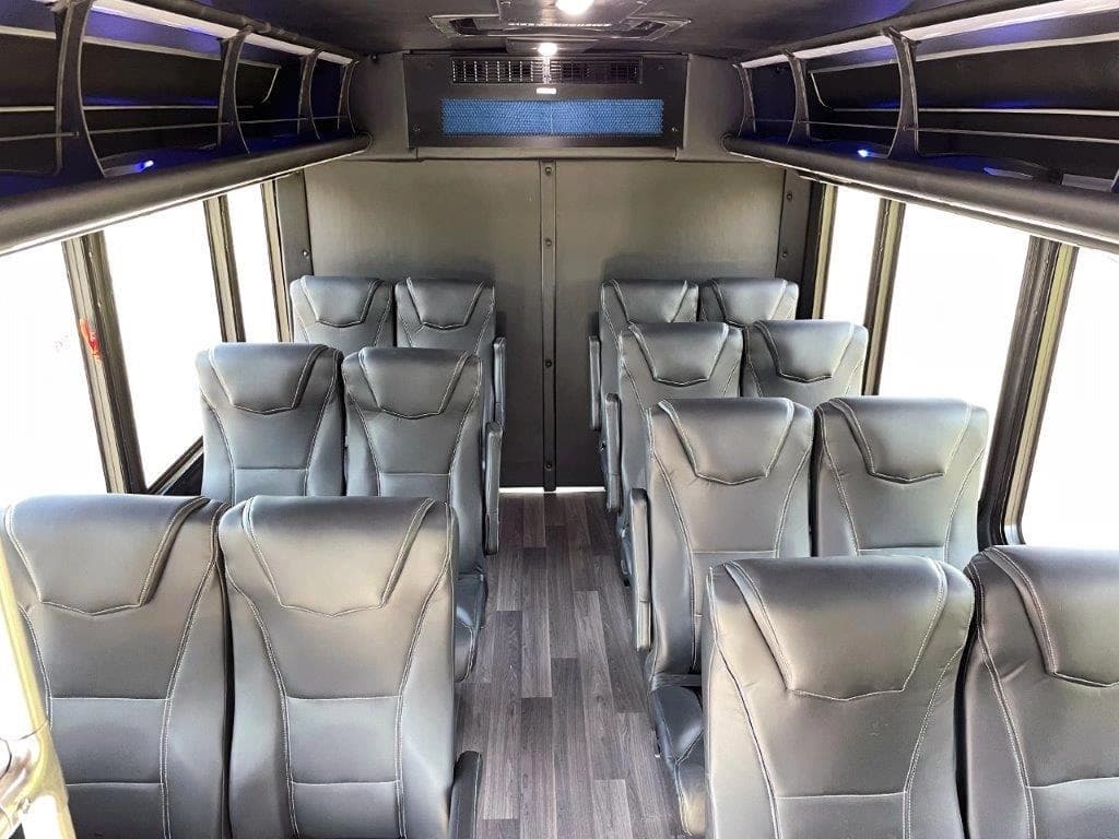 2026 Starcraft Allstar Executive Shuttle Bus - Image 4