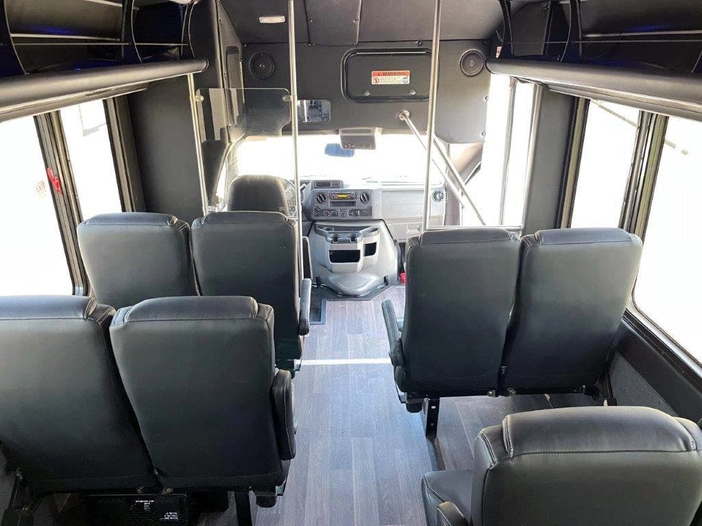 2026 Starcraft Allstar Executive Shuttle Bus - Image 5