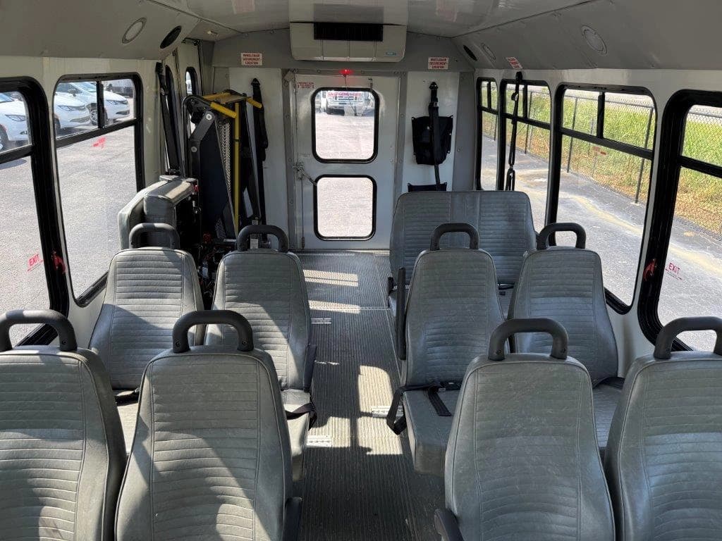2016 Elkhart Coach ECII Shuttle Bus - Image 4