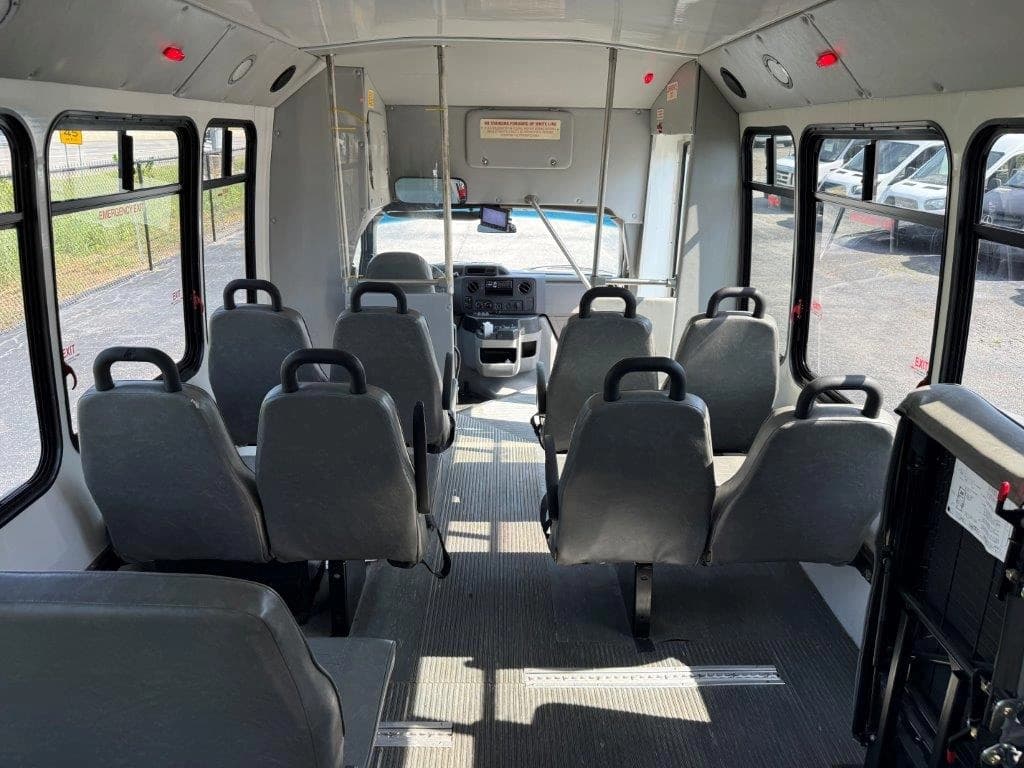 2016 Elkhart Coach ECII Shuttle Bus - Image 5