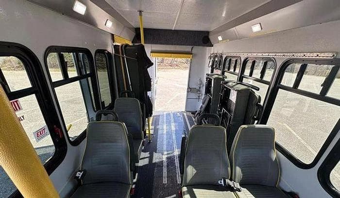 2013 Ford E-350 Non-CDL Wheelchair Shuttle Bus - Image 28