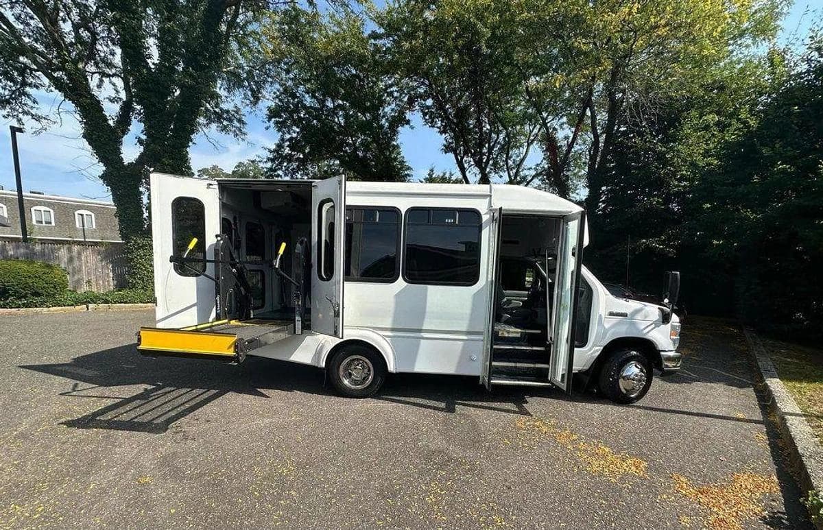 2015 Ford E-350 Non CDL Wheelchair Shuttle Bus - Image 1