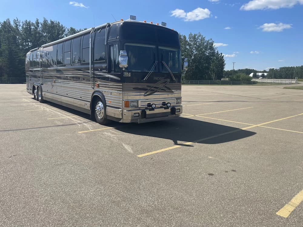 1999 Prevost Marathon XL Motorcoach - Image 6