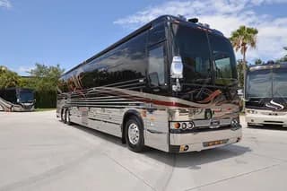 2006 Prevost Liberty Elegant Lady XLII bus