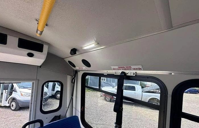 2017 Ford E450 ADA Shuttle Bus - Image 25